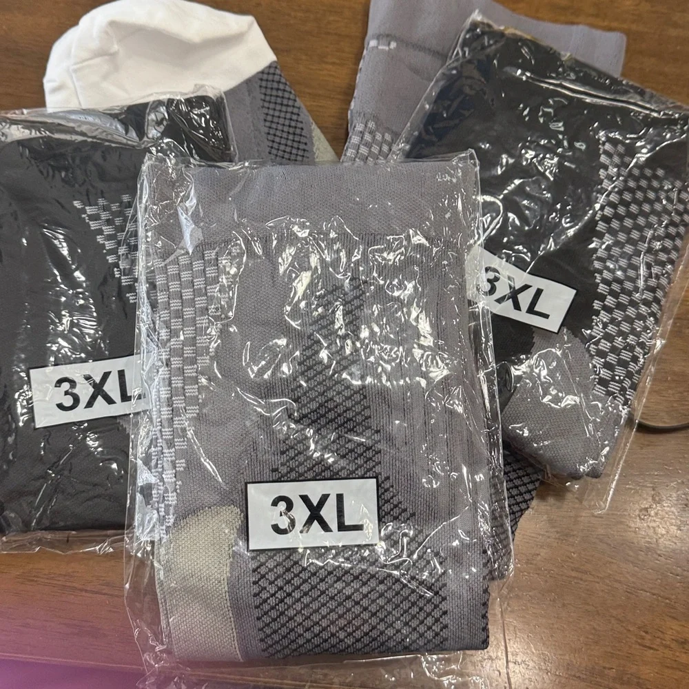 Men's Compression Socks Size 3XL. NWOT